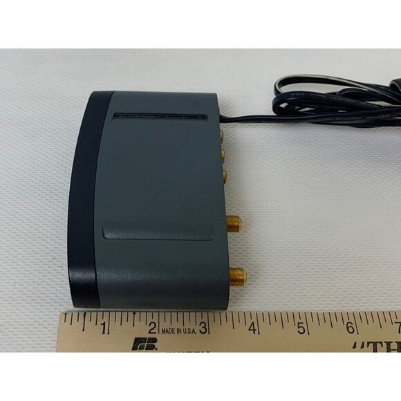 RadioShack RF Modulator Model 15-2526 TV Converter Audio Video S-Video 1200V - Picture 6 of 7